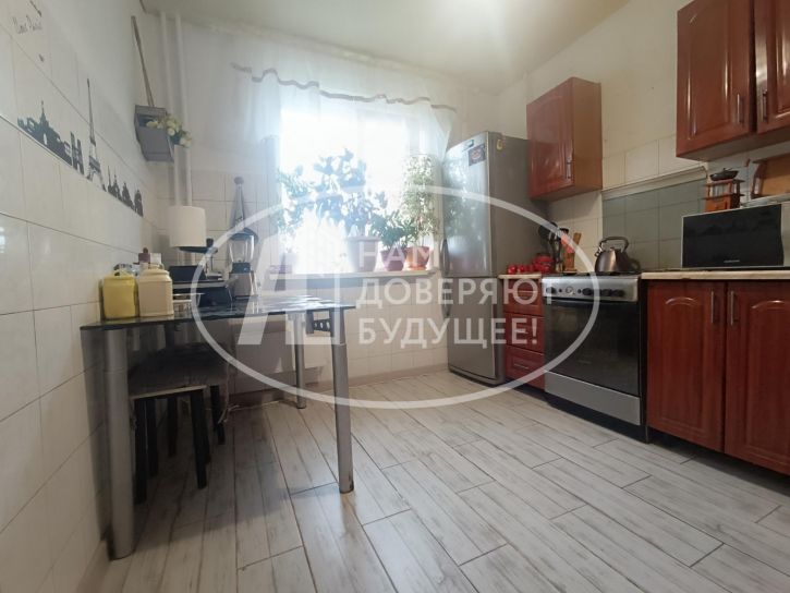 3-комн квартира Вильвенская улица, 21