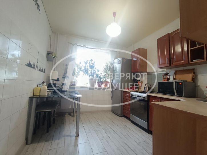 3-комн квартира Вильвенская улица, 21