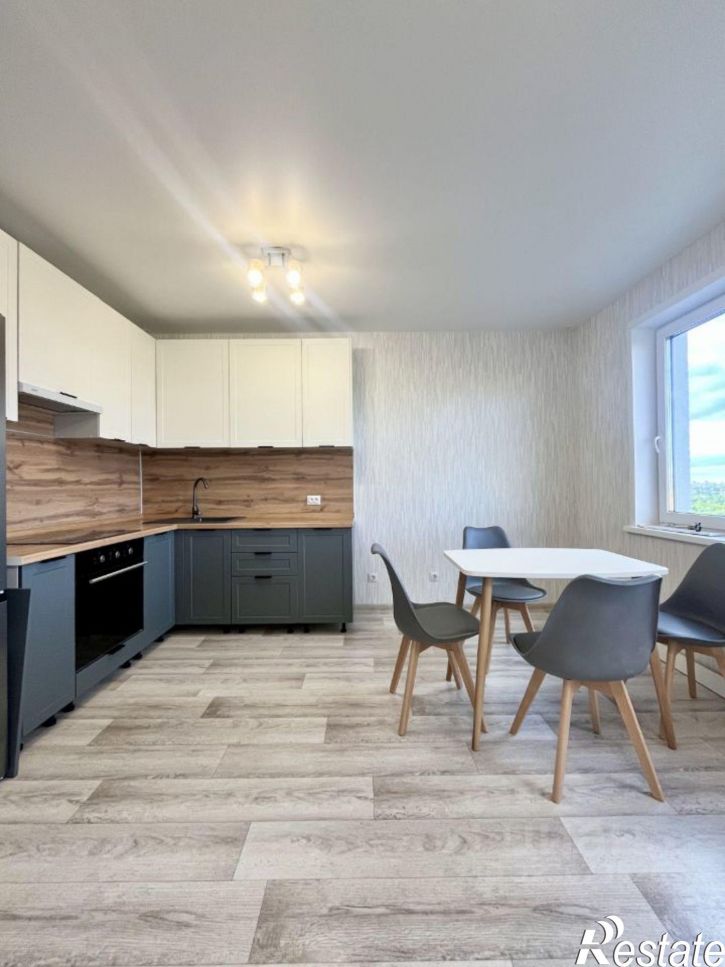 2-комн квартира Серебристая улица, 7,  д. 7