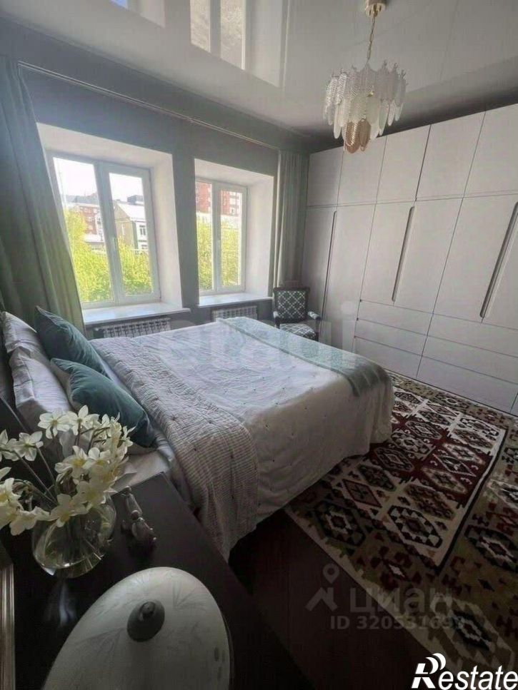 3-комн квартира улица 25 Октября, 8,  д. 8