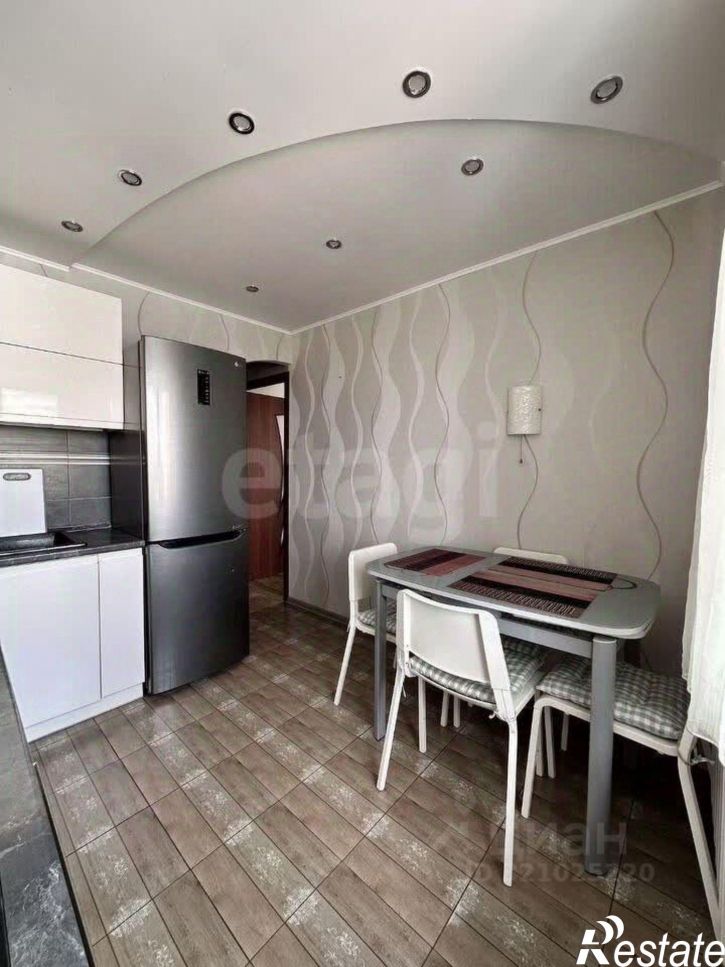 3-комн квартира улица Маршала Рыбалко, 39,  д. 39