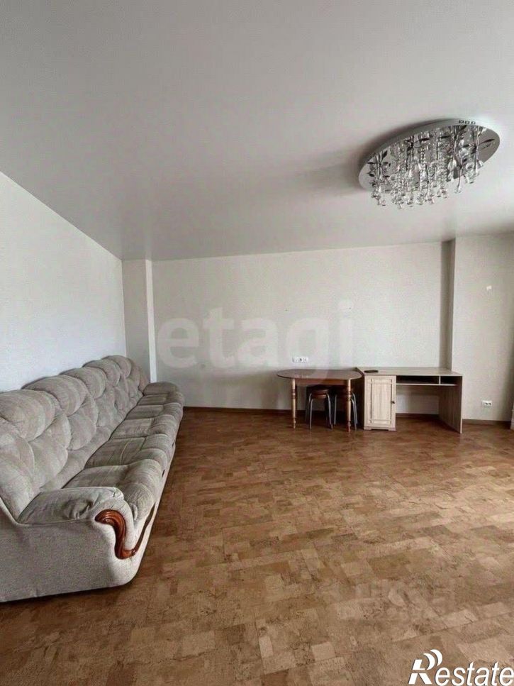 2-комн квартира улица Докучаева, 42,  д. 42