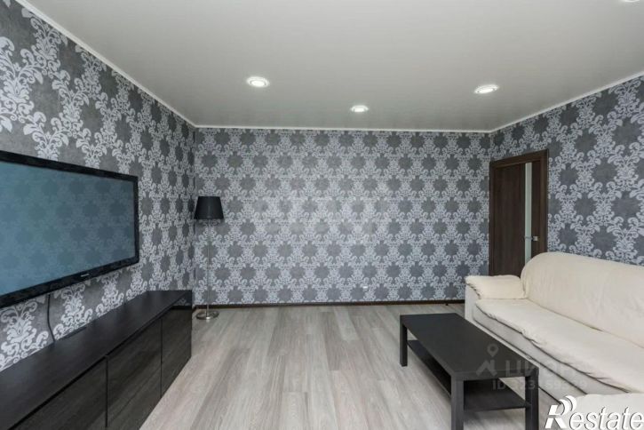 3-комн квартира улица Старцева, 5,  д. 5