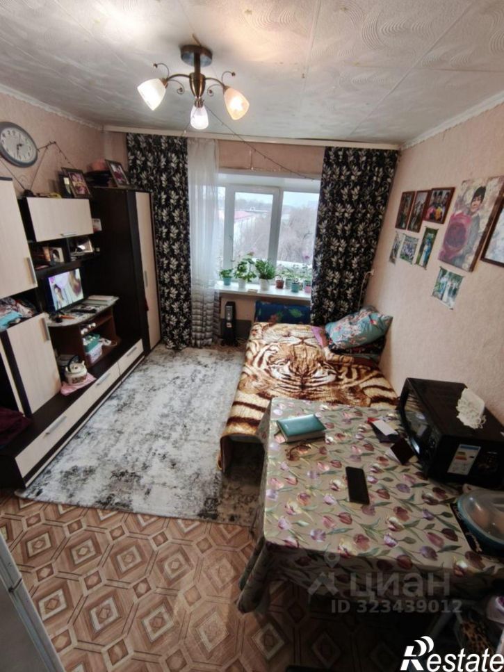 Комната улица Льва Шатрова, 1,  д. 1