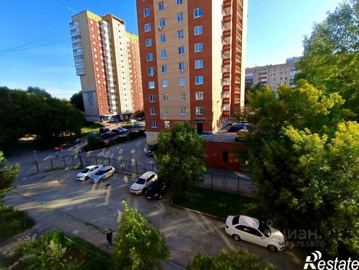 2-комн квартира улица Мильчакова, 28,  д. 28