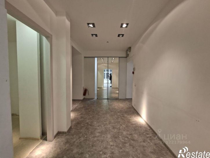 Помещение свободного назначения Комсомольский проспект