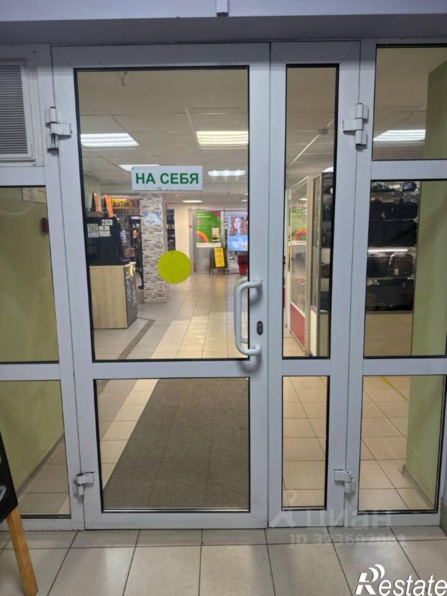 Сдать торговое помещение за 50 000 рублей на ул Архитектора Свиязева, 30