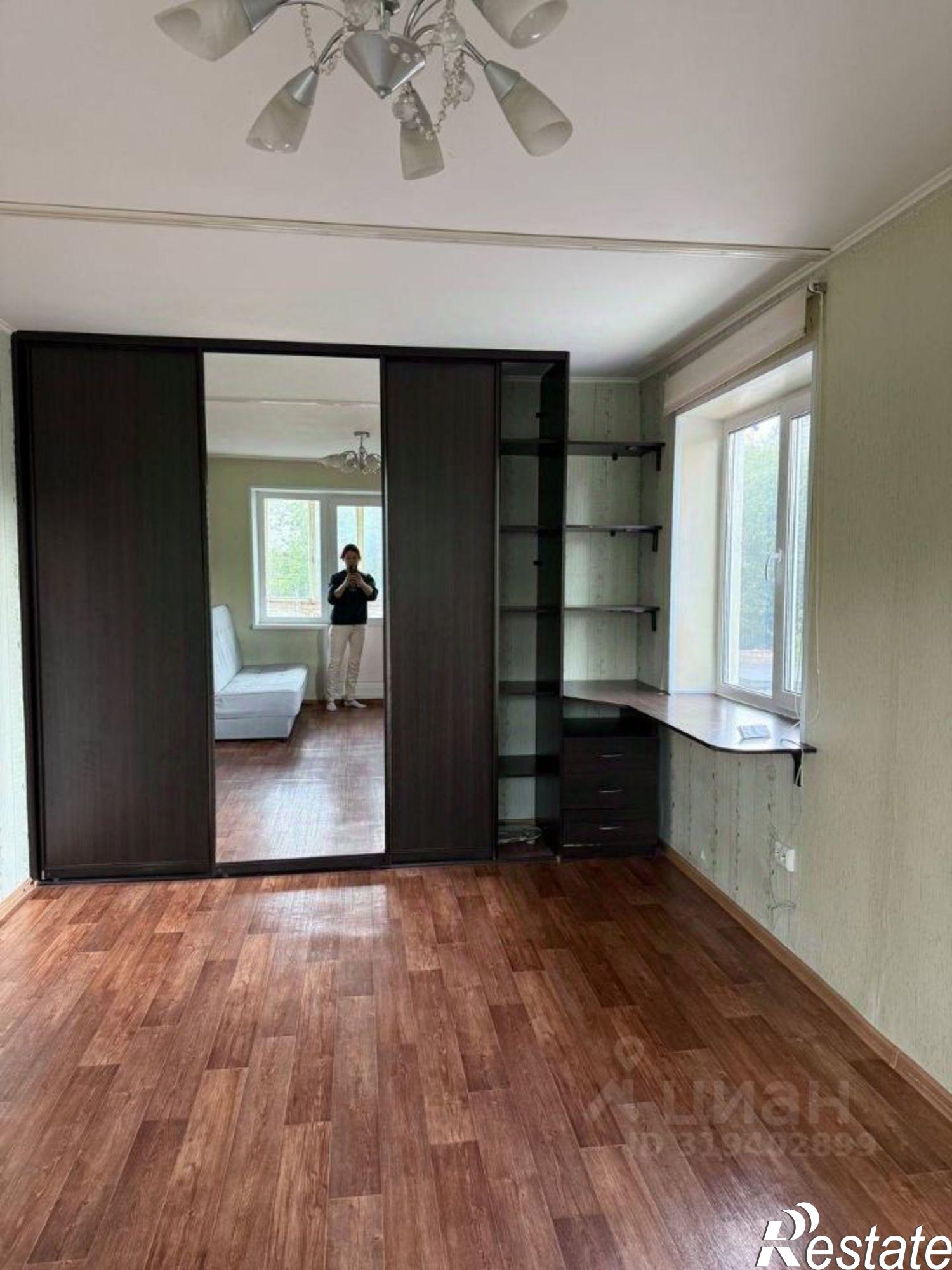 Сдать квартиру за 25 000 рублей на улица Крисанова, 23