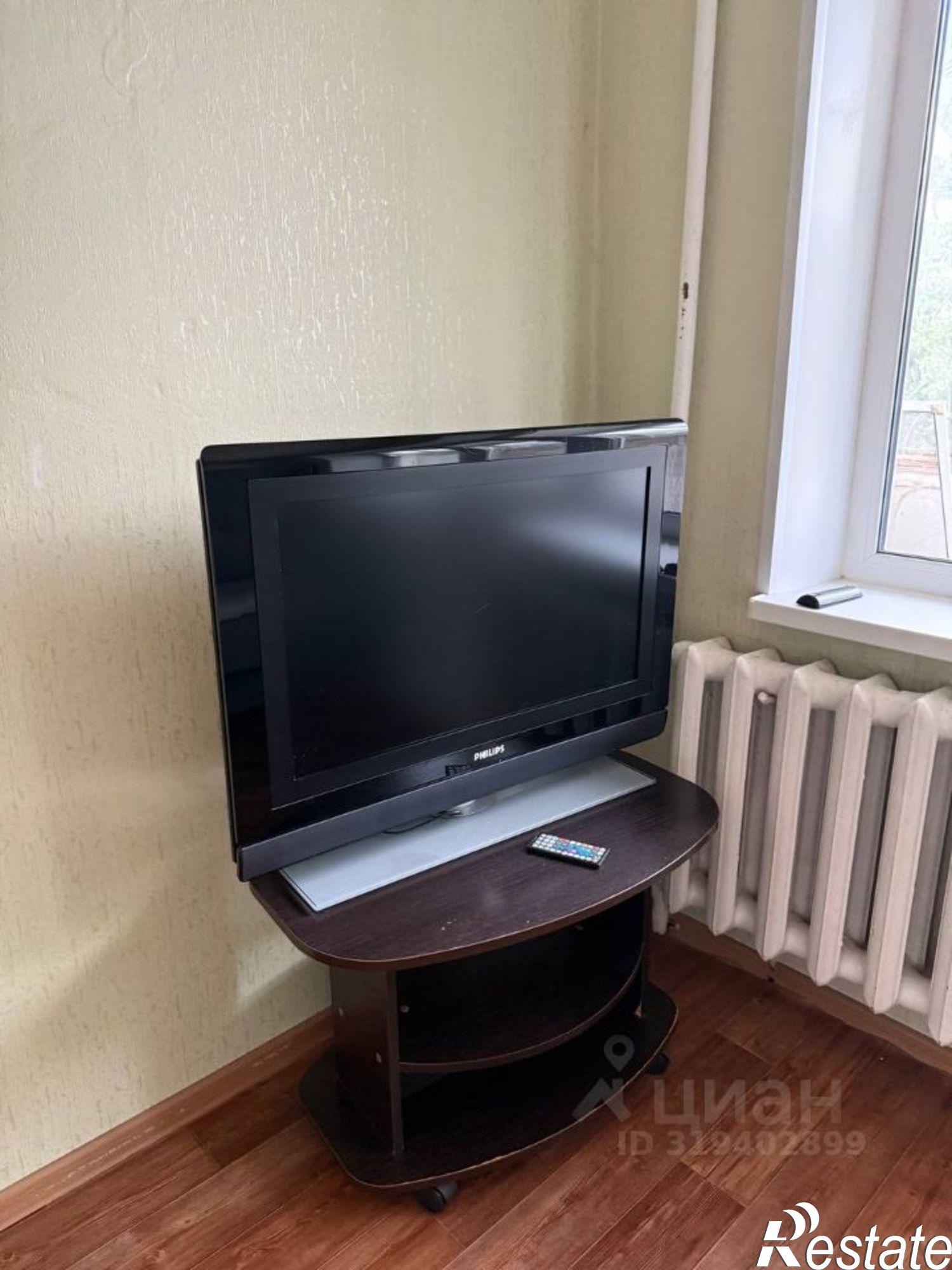 Сдать квартиру за 25 000 рублей на улица Крисанова, 23