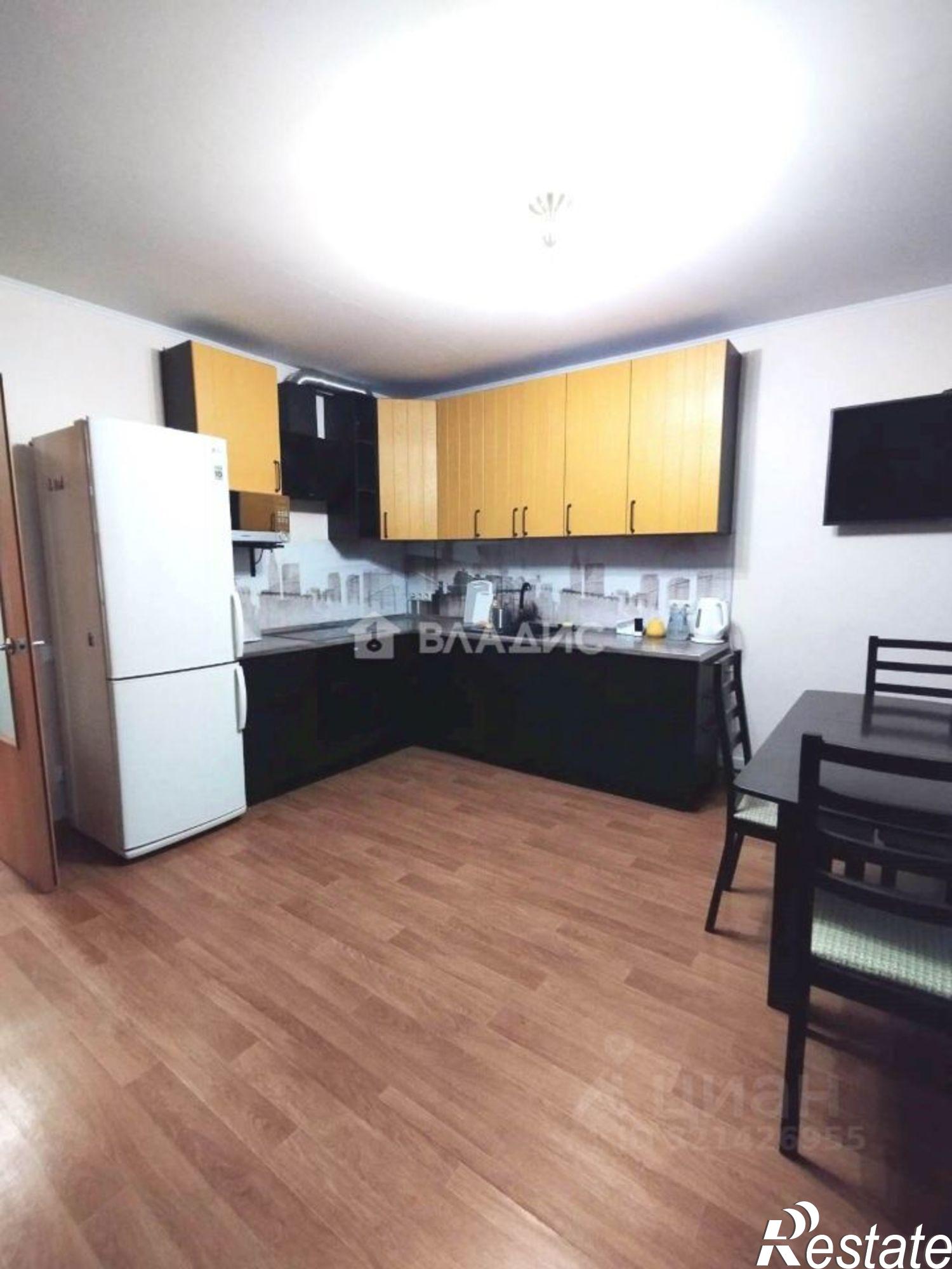 Сдать квартиру за 40 000 рублей на ул Овчинникова, 35а