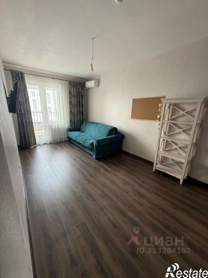 2-комн квартира ул Василия Татищева, 8,  д. 8