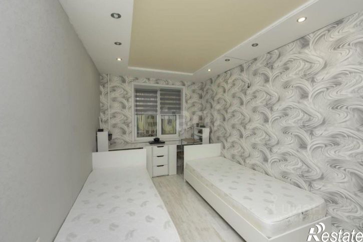 3-комн квартира улица Карбышева, 88,  д. 88