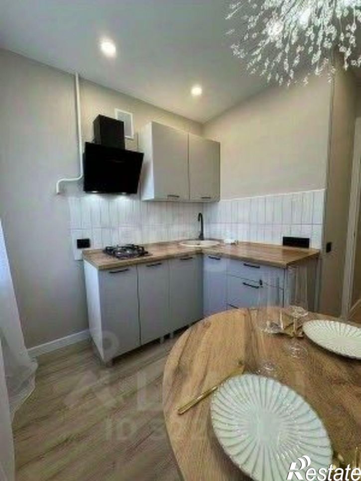 2-комн квартира улица Лодыгина, 44,  д. 44