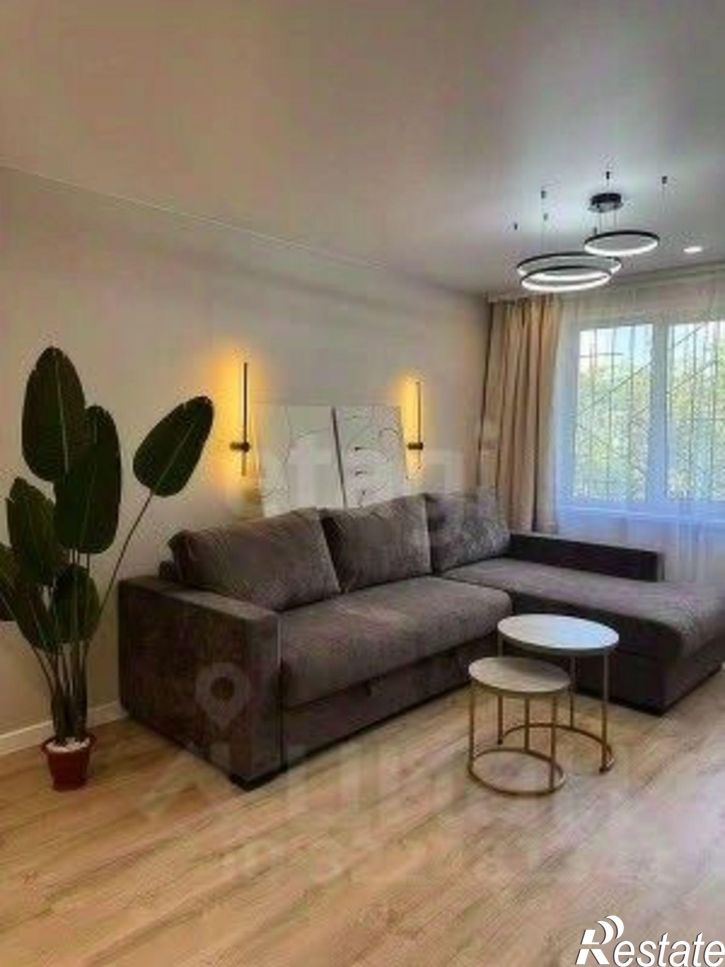 2-комн квартира улица Лодыгина, 44,  д. 44