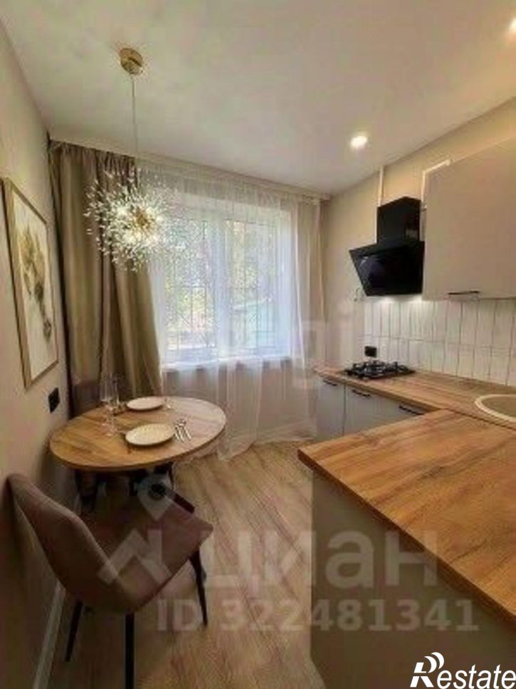 2-комн квартира улица Лодыгина, 44,  д. 44