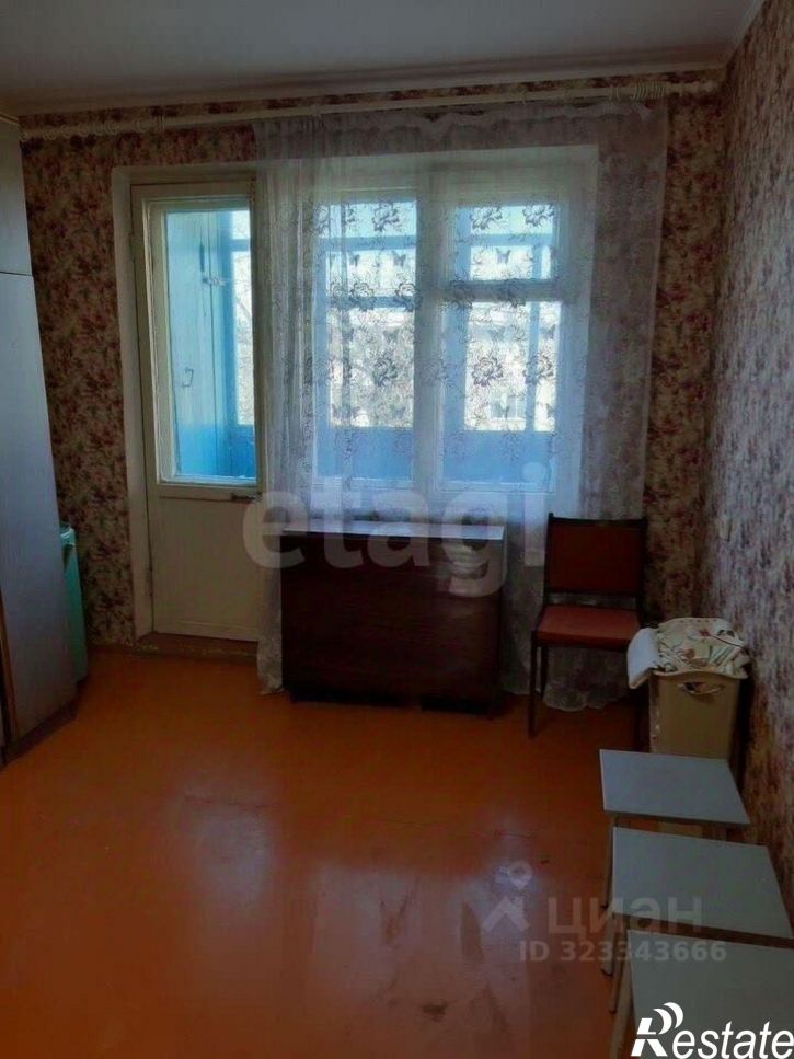 2-комн квартира улица Милиционера Власова, 27,  д. 27