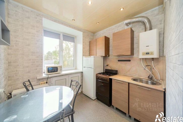 3-комн квартира улица Богдана Хмельницкого, 3,  д. 3