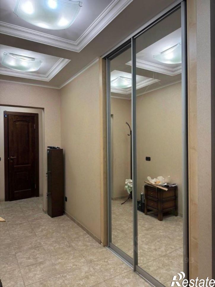 3-комн квартира улица Яблочкова, 23,  д. 23