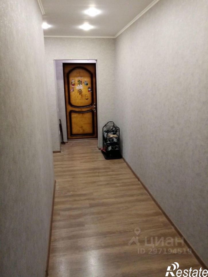 3-комн квартира Холмогорская улица, 2В,  д. 2В