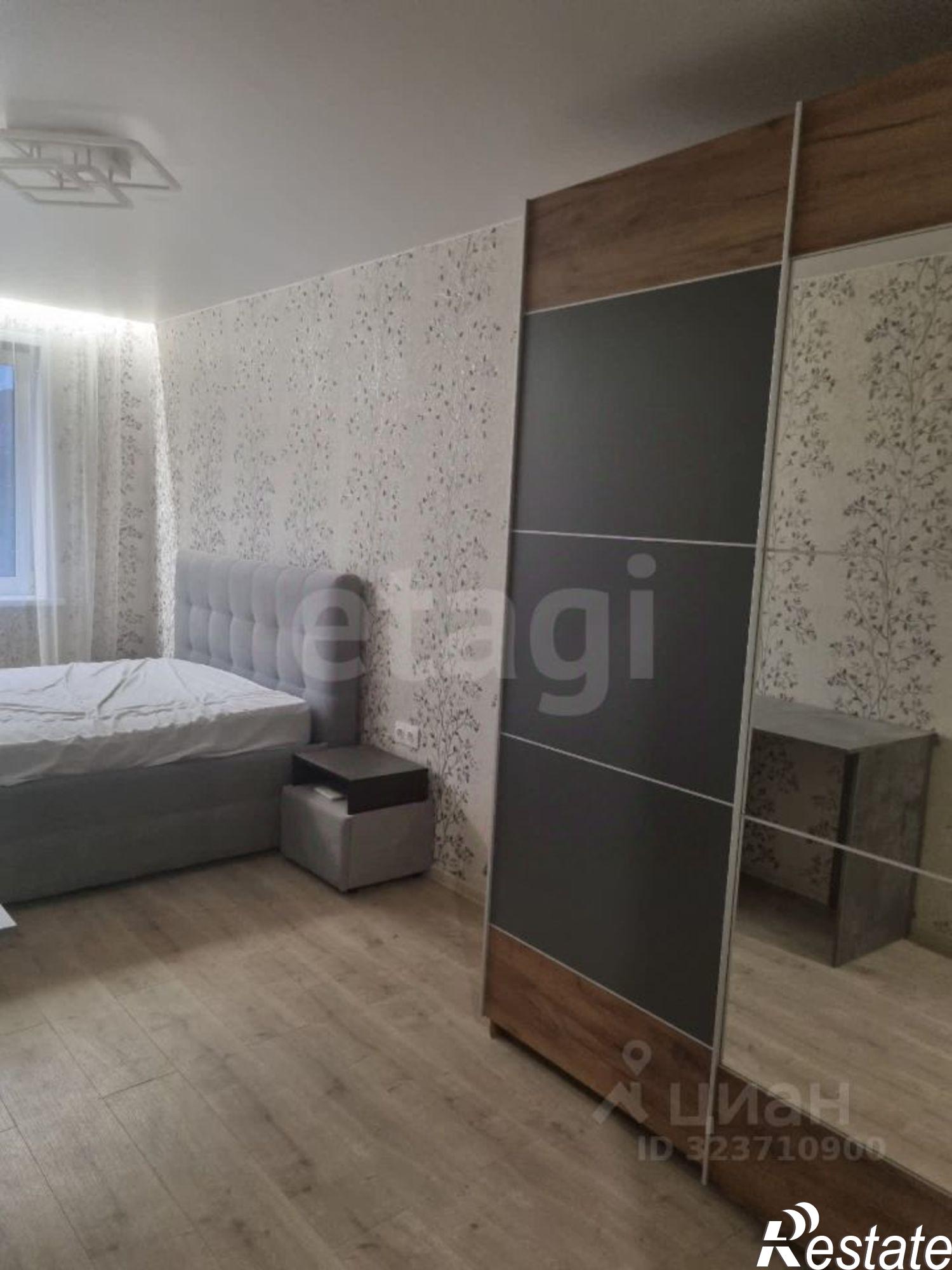 Сдать квартиру за 40 000 рублей на проспект Декабристов, 18