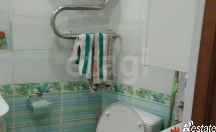 2-комн квартира улица Адмирала Ушакова, 57/2,  д. 57/2