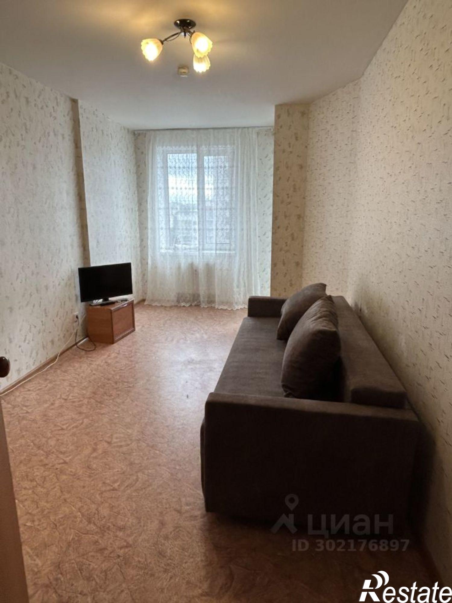 Сдать квартиру за 26 000 рублей на улица Крылова, 15