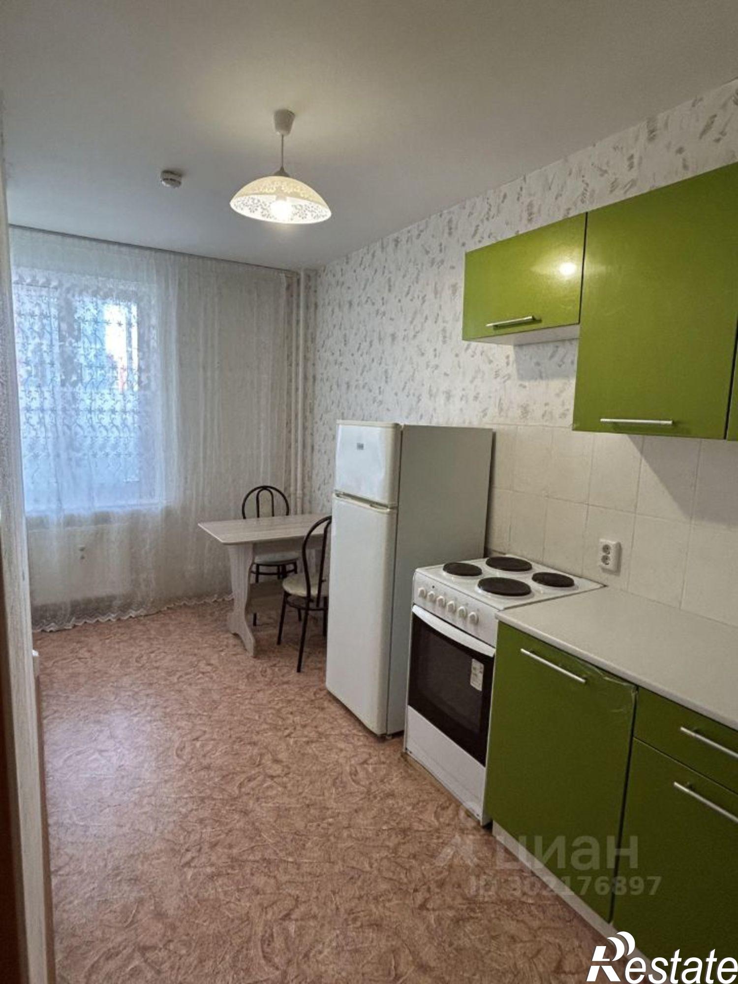 Сдать квартиру за 26 000 рублей на улица Крылова, 15