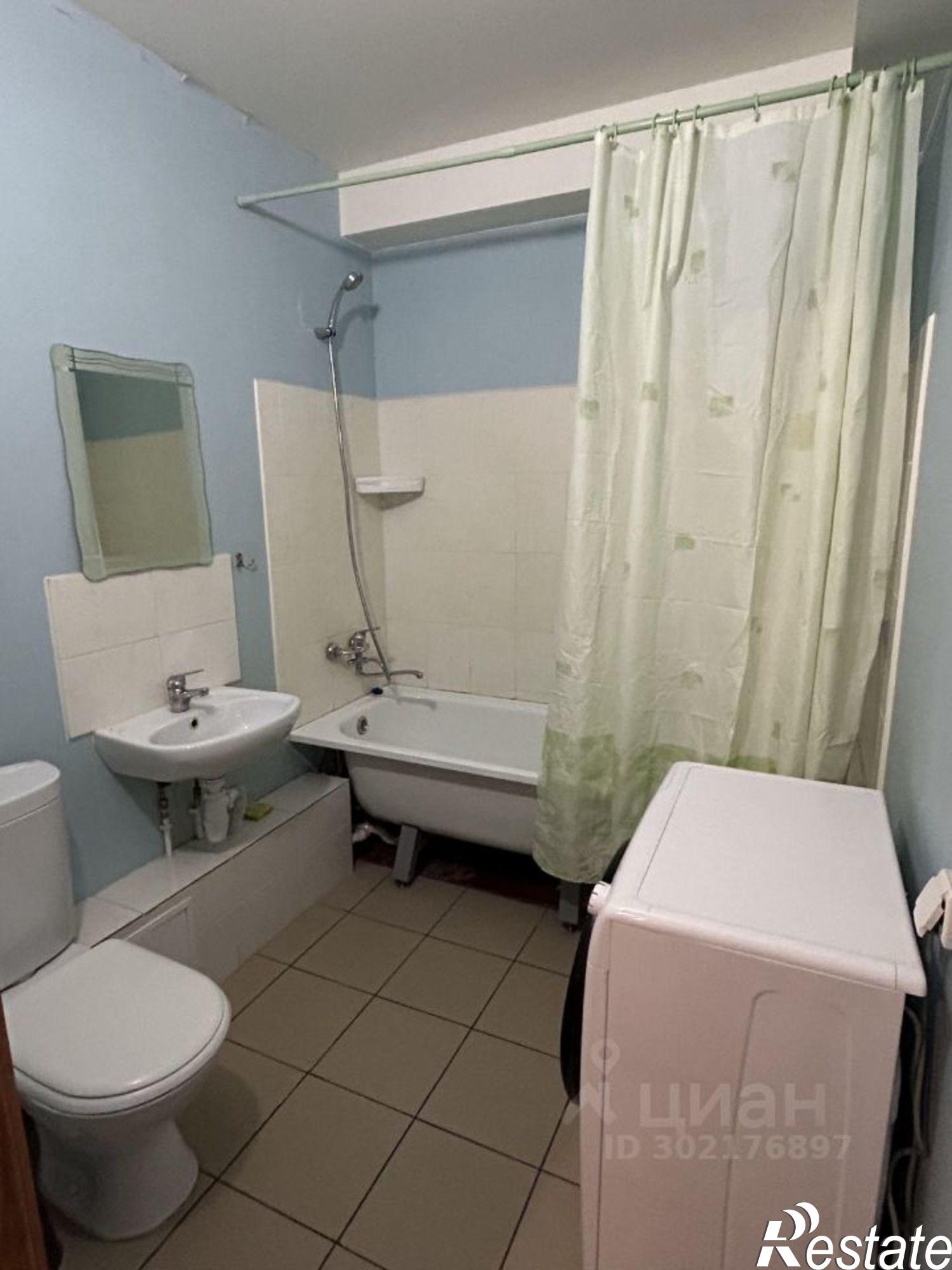 Сдать квартиру за 26 000 рублей на улица Крылова, 15