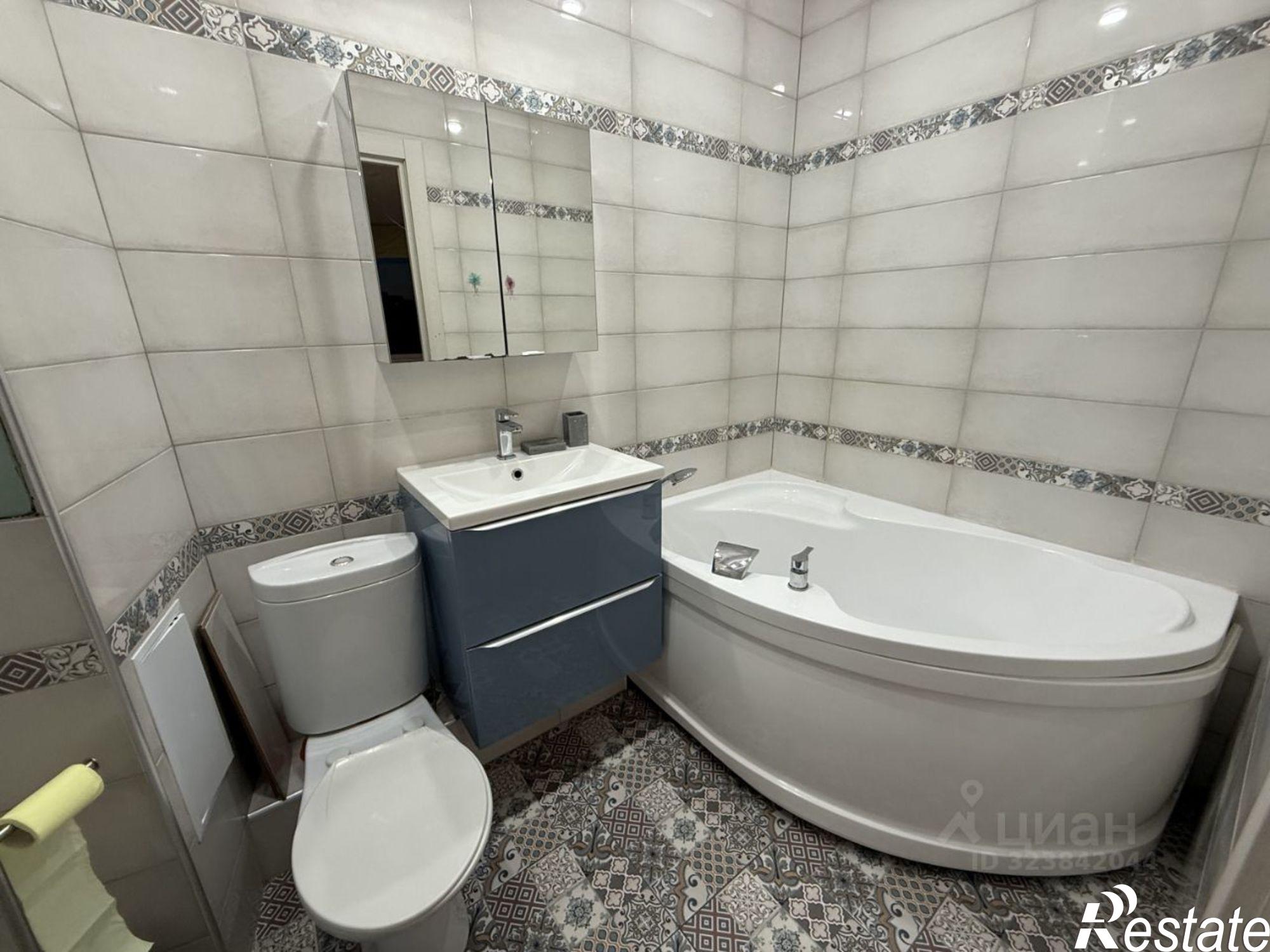 Сдать квартиру за 35 000 рублей на Уинская улица, 15А