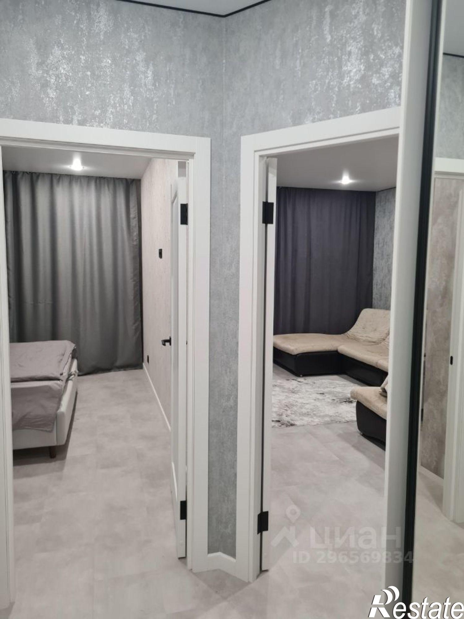 Сдать квартиру за 50 000 рублей на ул Барамзиной, 38