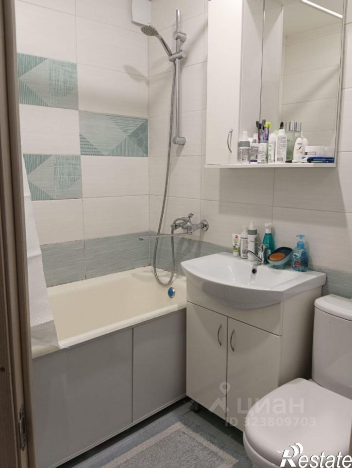 3-комн квартира ул Милиционера Власова, 23,  д. 23