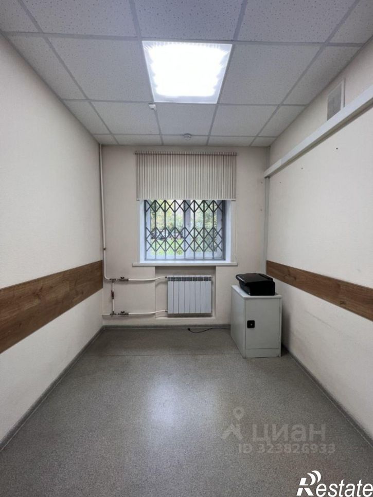 Помещение свободного назначения улица Крисанова, 20А,  д. 20А