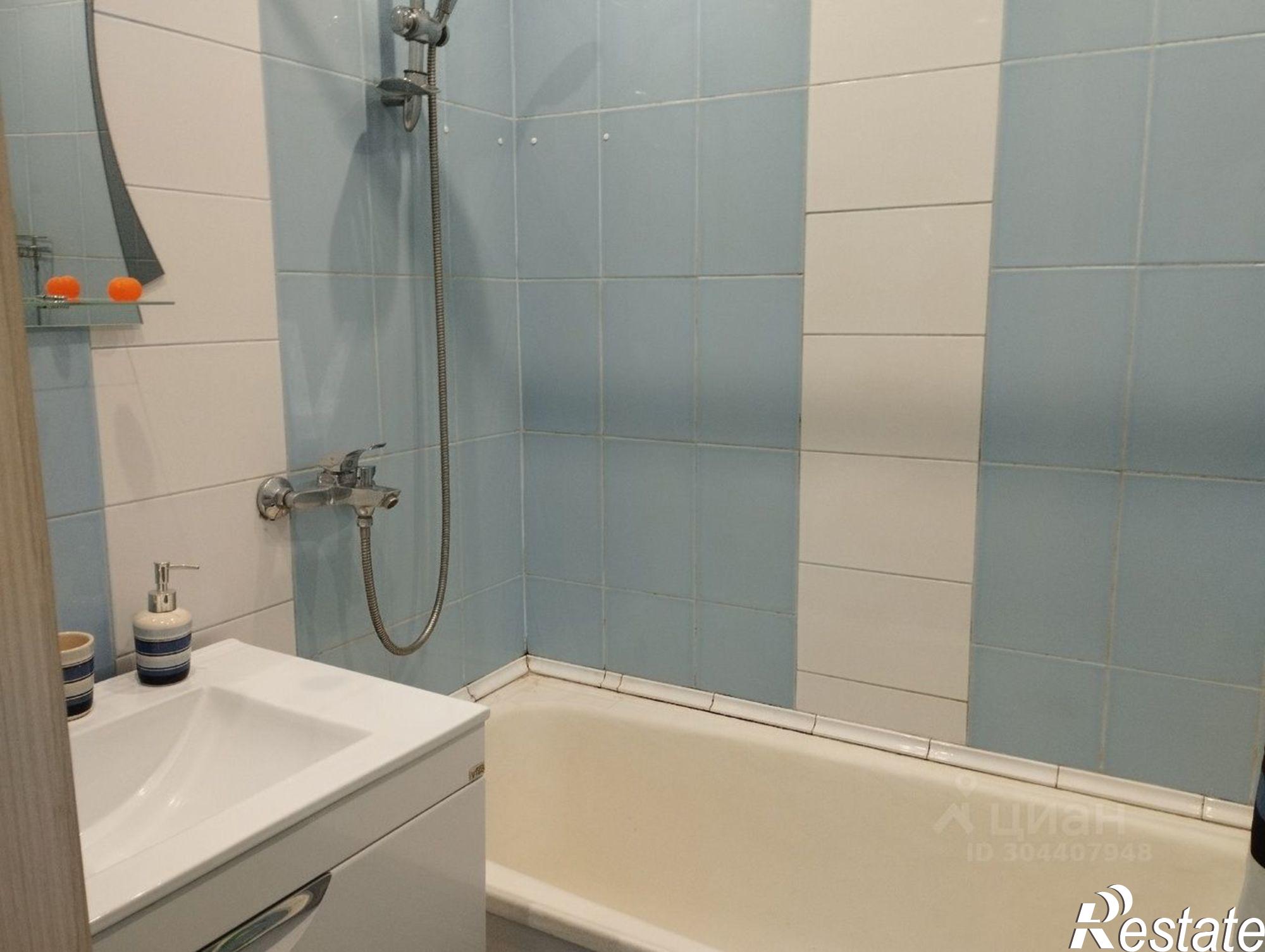 Сдать квартиру за 45 000 рублей на улица Газеты Звезда, 8