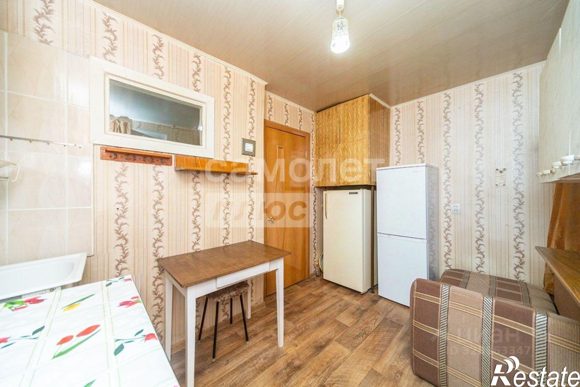 Купить квартиру за 2 700 000 рублей на 1-й Еловский пер, 12