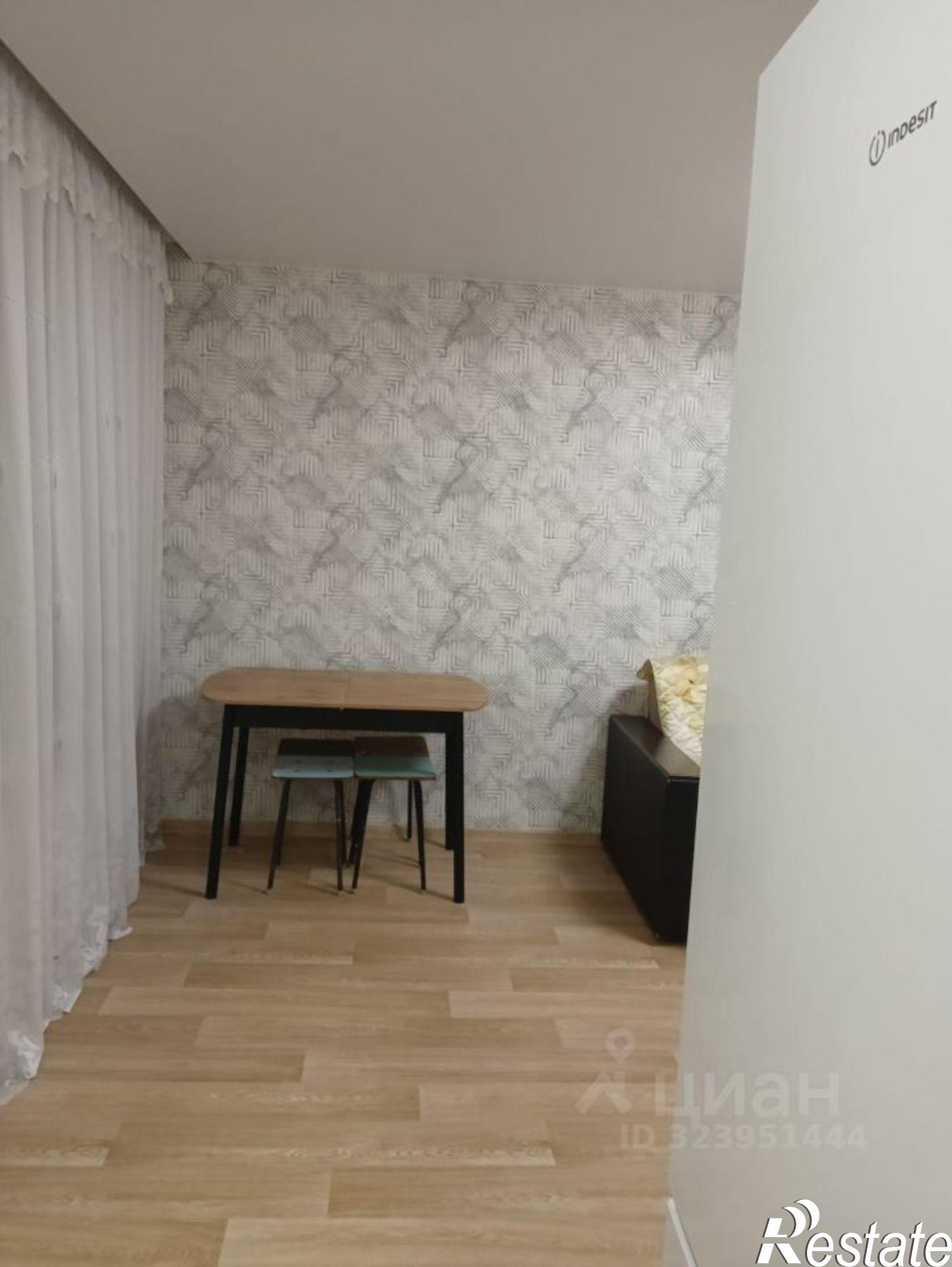 Сдать квартиру за 25 000 рублей на Рабочая улица, 15