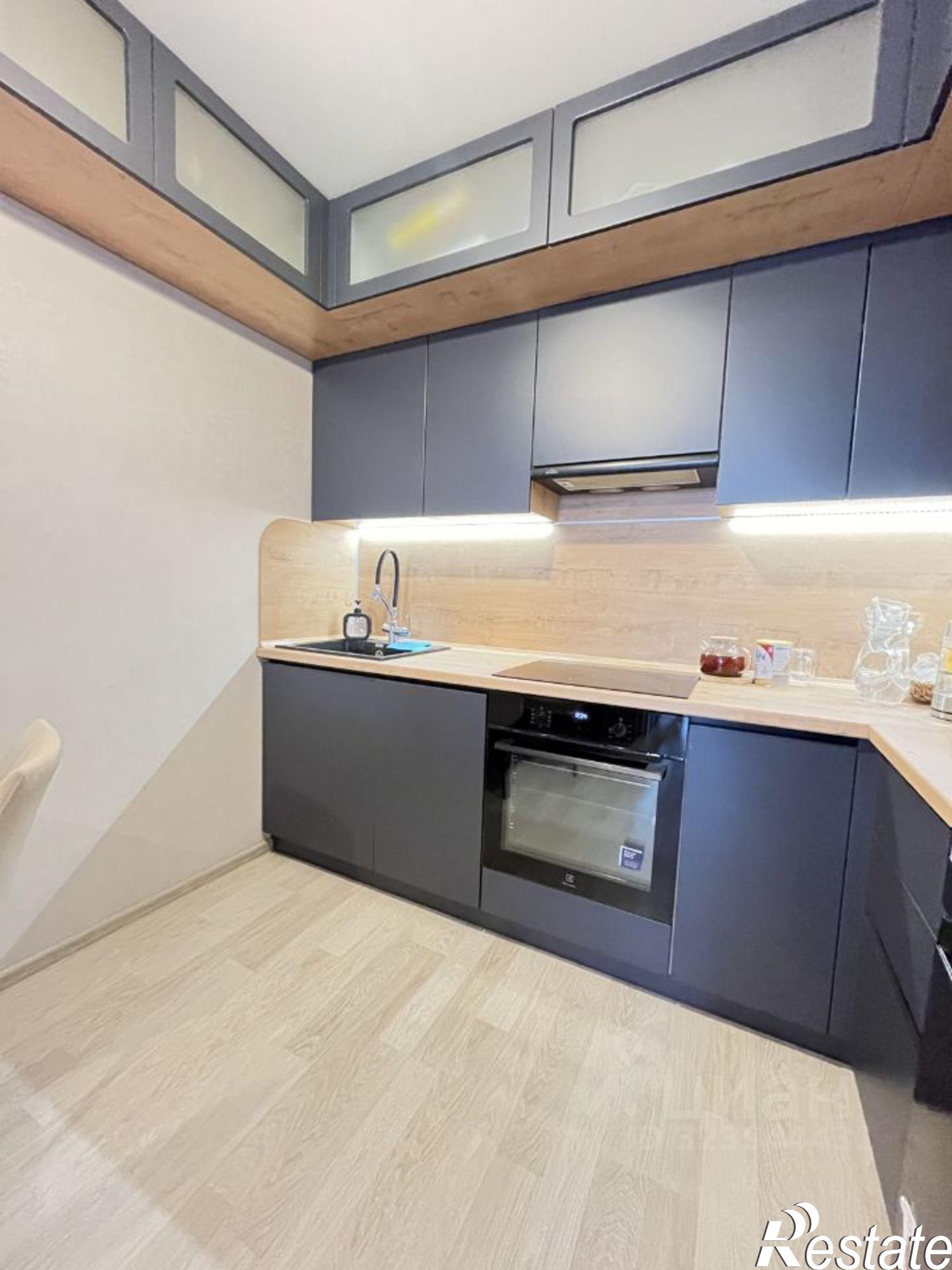 Купить квартиру за 5 100 000 рублей на Буксирная улица, 10