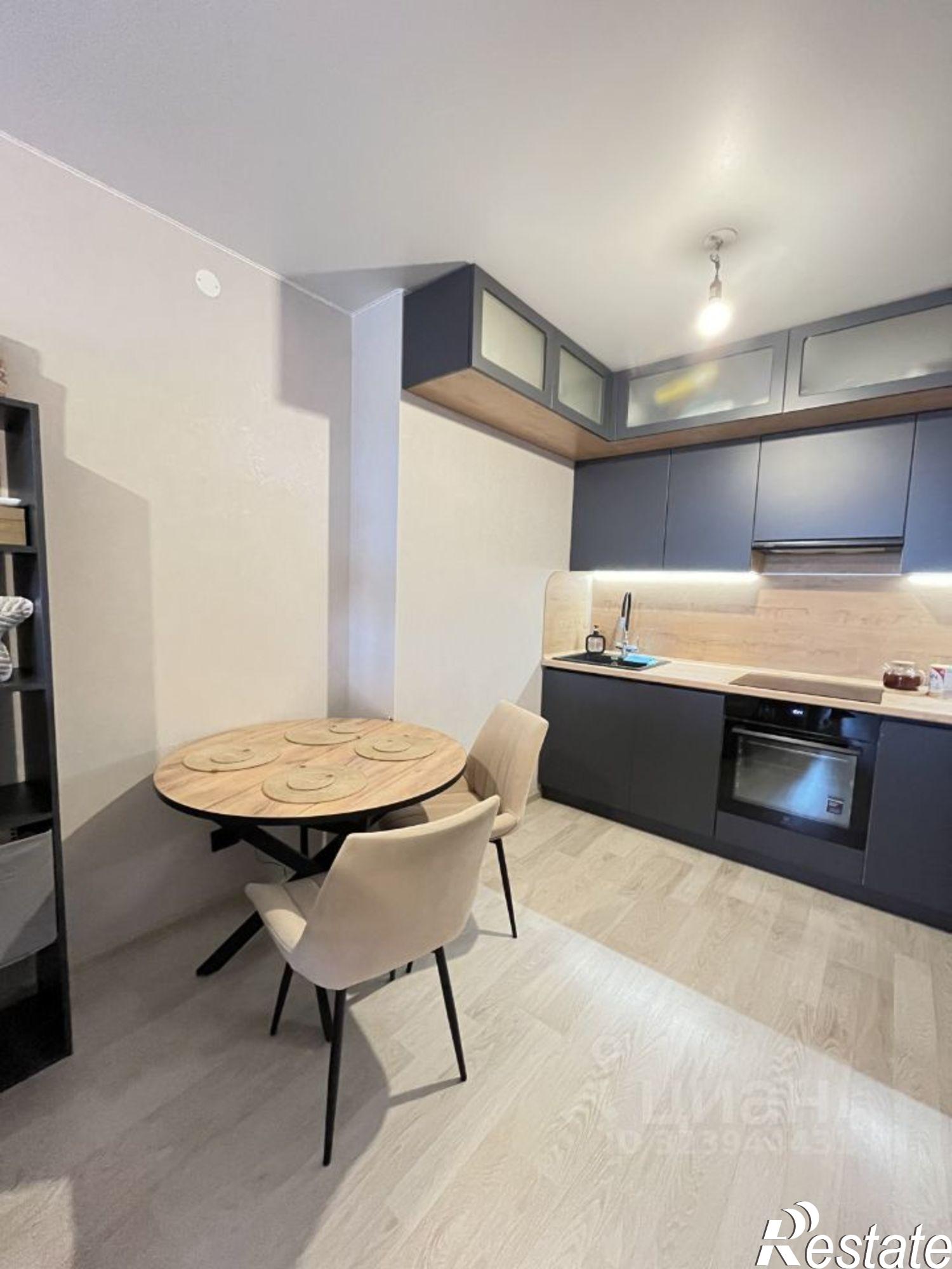 Купить квартиру за 5 100 000 рублей на Буксирная улица, 10