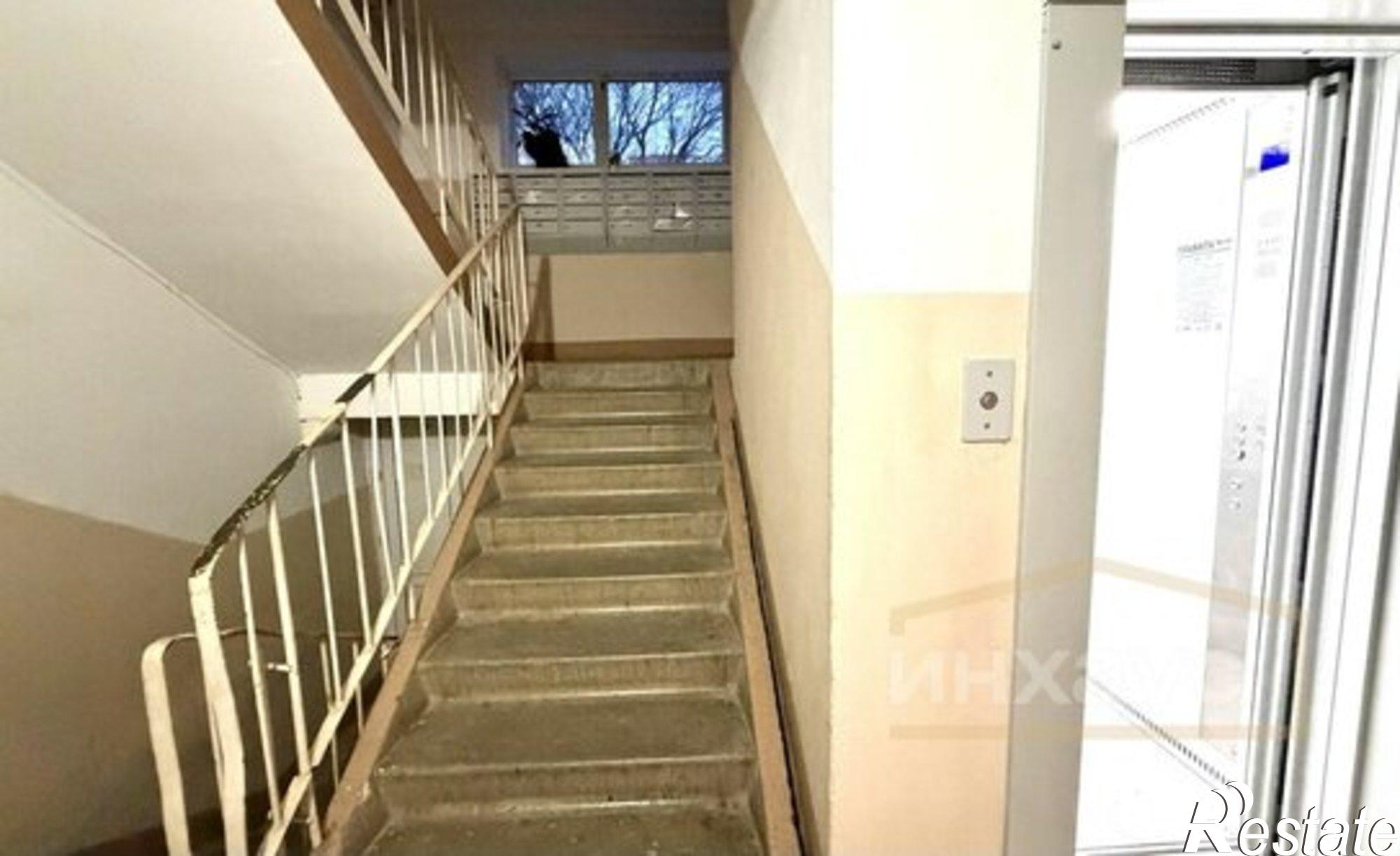 Купить квартиру за 3 450 000 рублей на Нейвинская улица, 14