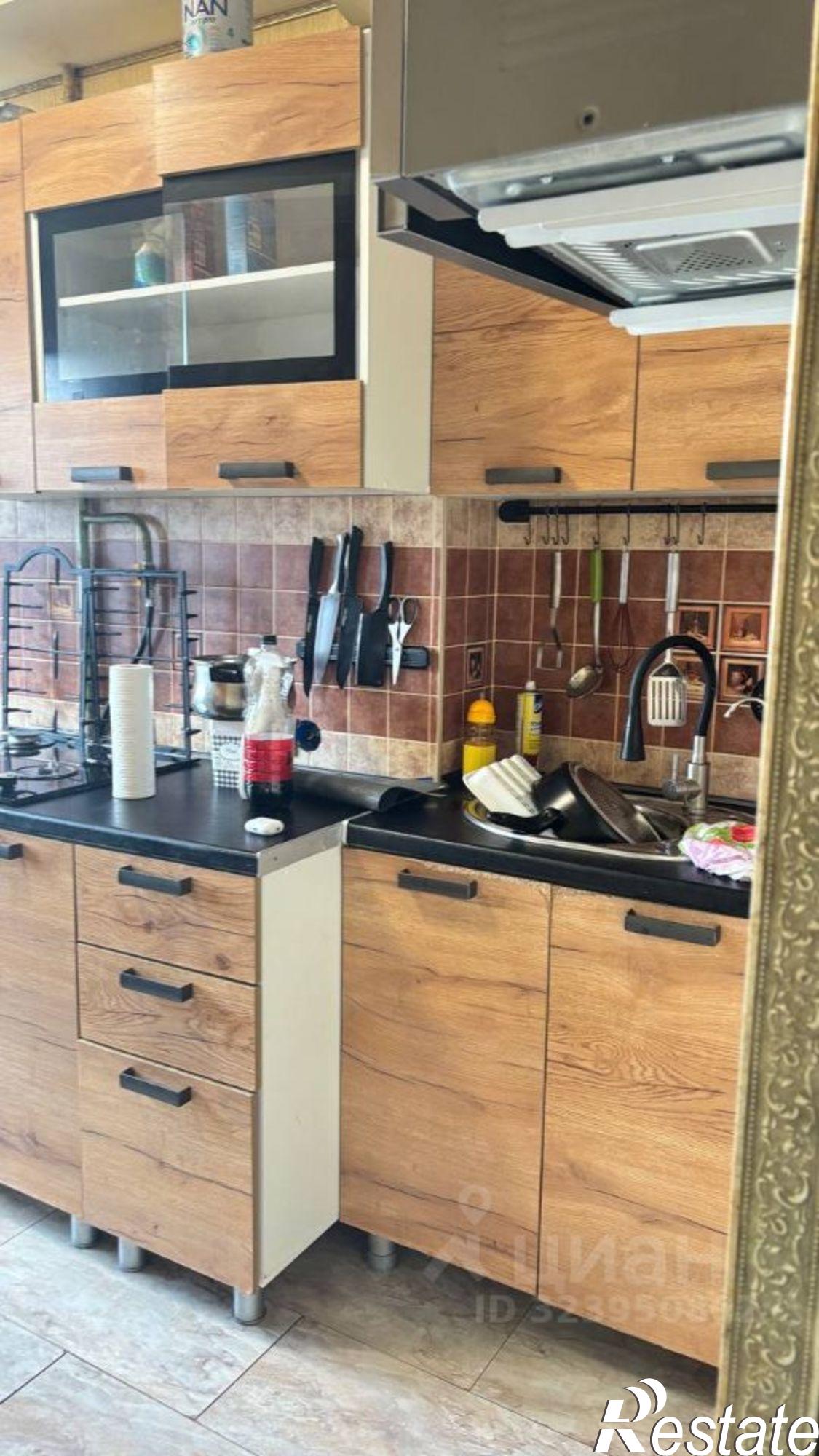 Купить квартиру за 2 300 000 рублей на Запорожская улица, 25