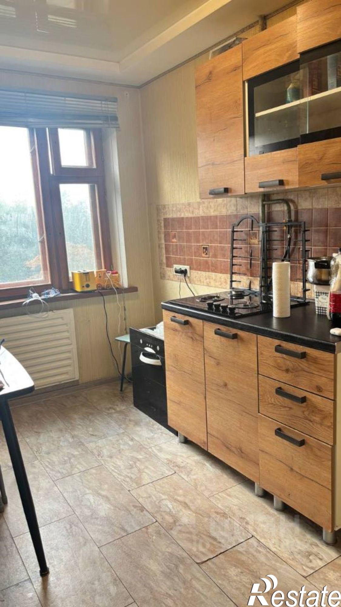 Купить квартиру за 2 300 000 рублей на Запорожская улица, 25