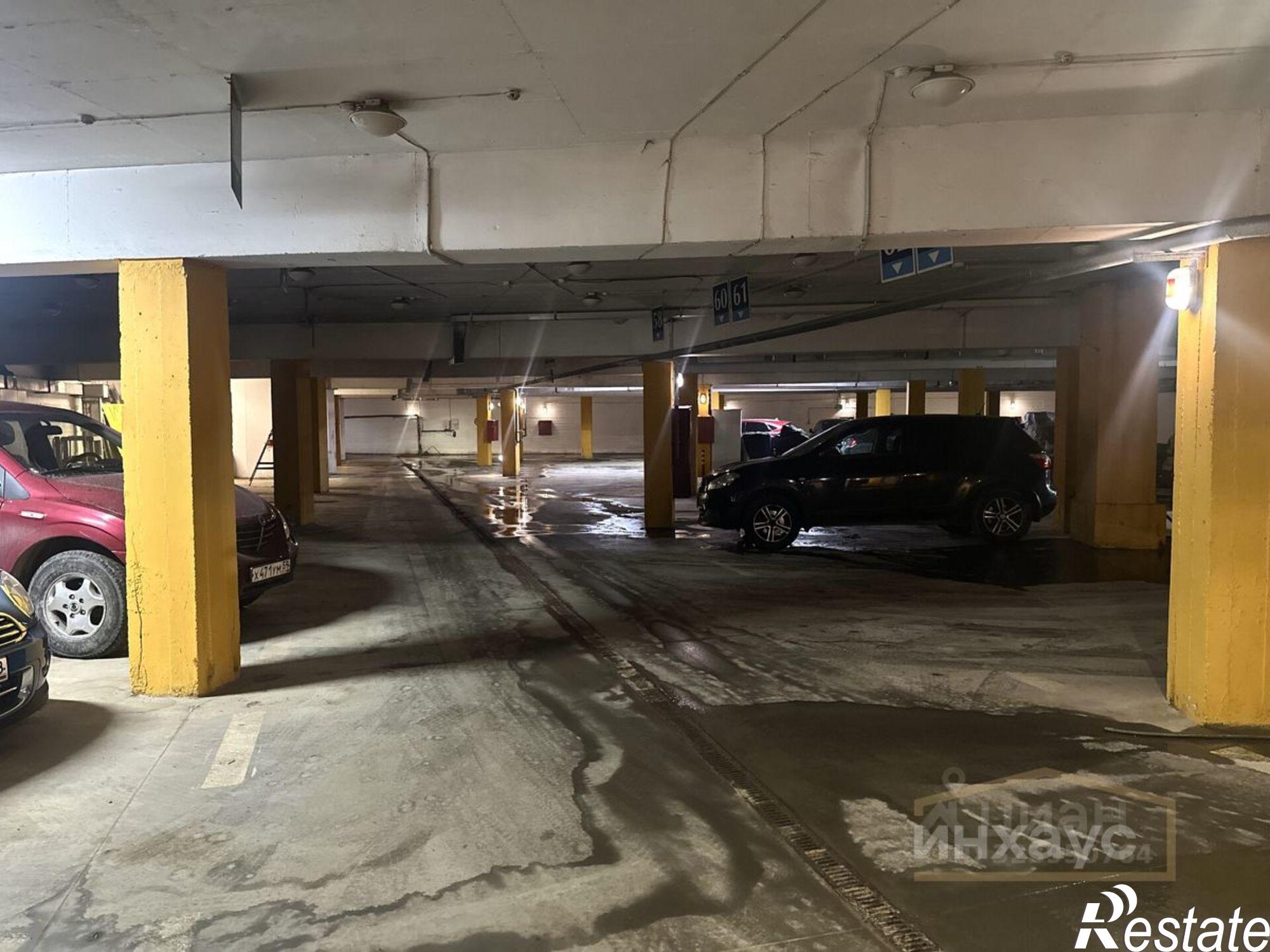 Купить гараж, место в паркинге за 1 700 010 рублей на Красновишерская улица, 39