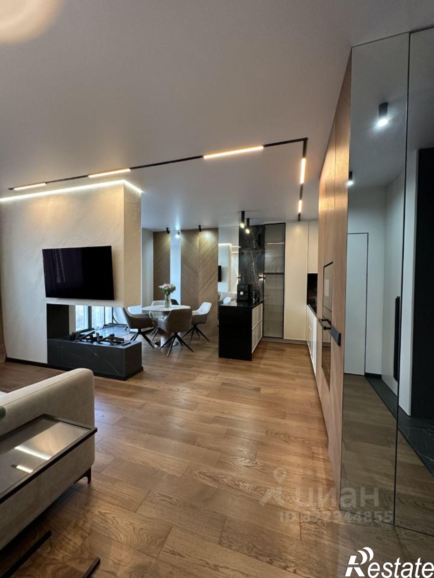 Купить квартиру за 18 500 000 рублей на ул Николая Островского, 52