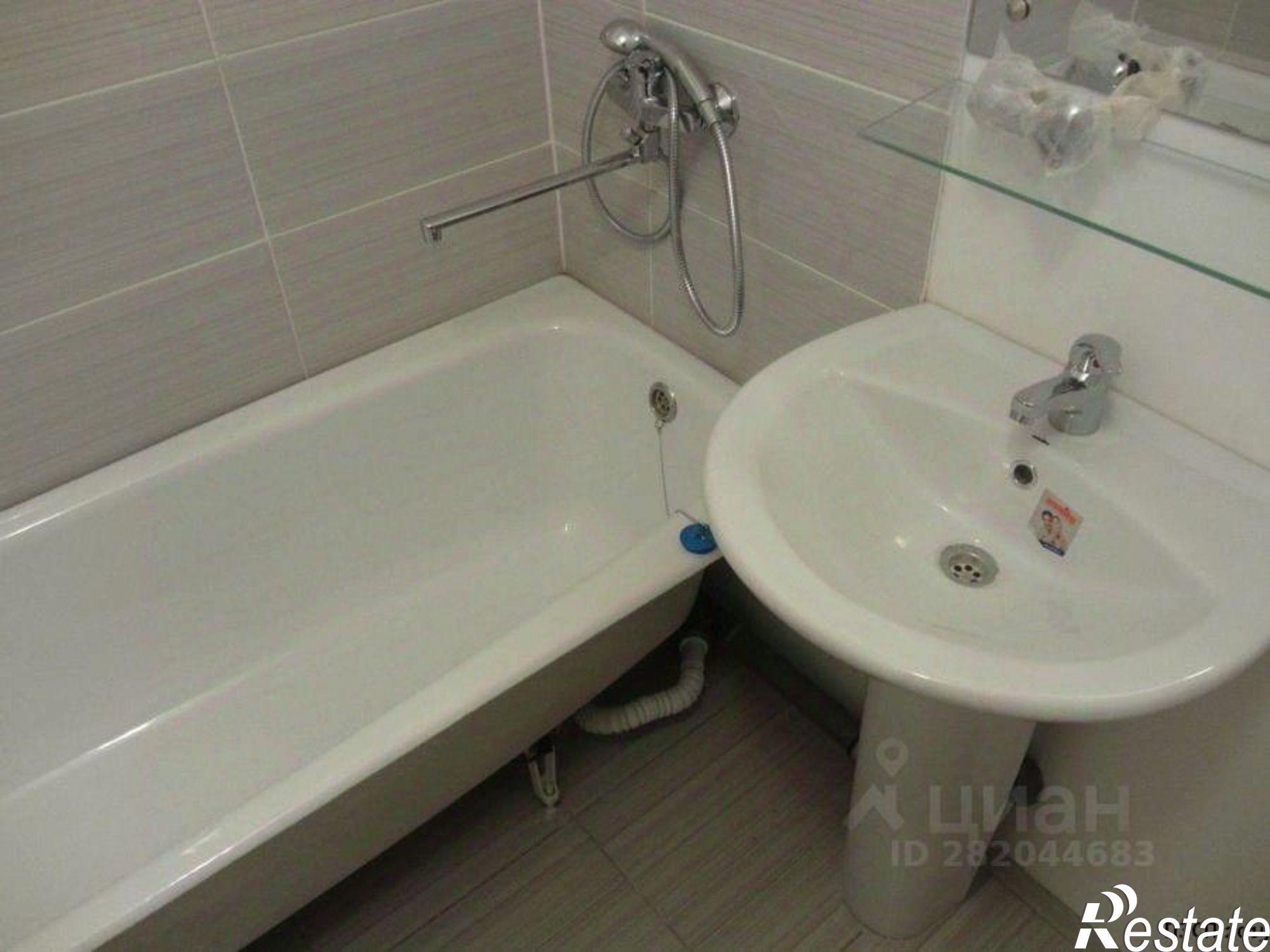 Купить квартиру за 6 900 000 рублей на ул Целинная, 57