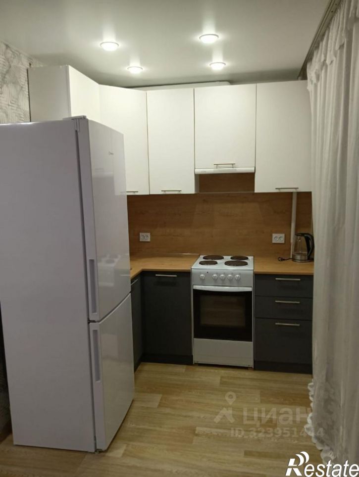 2-комн квартира Рабочая улица, 15,  д. 15