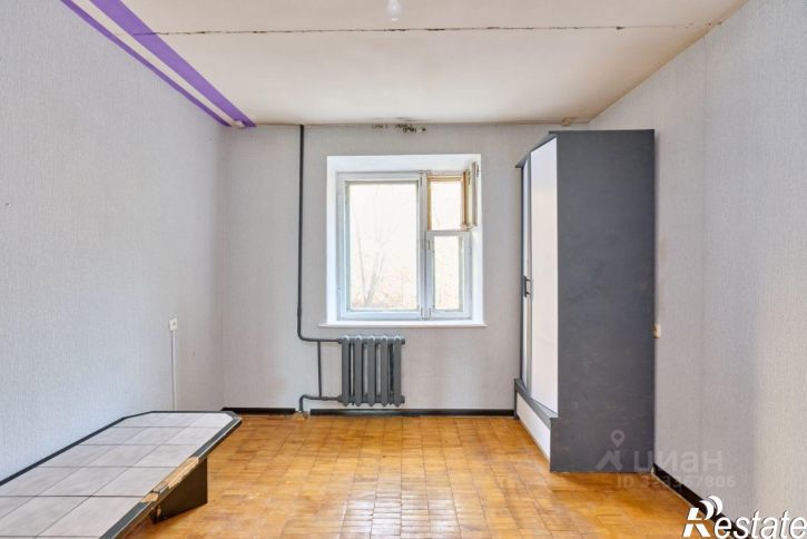 3-комн квартира улица Елькина, 47,  д. 47