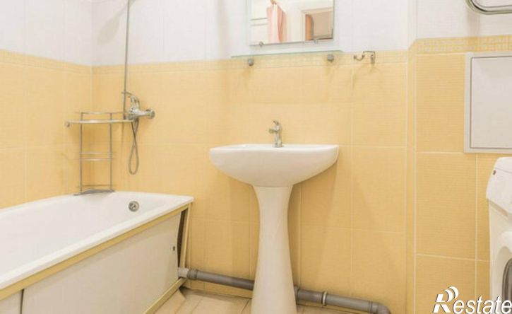 2-комн квартира улица Розалии Землячки, 10,  д. 10