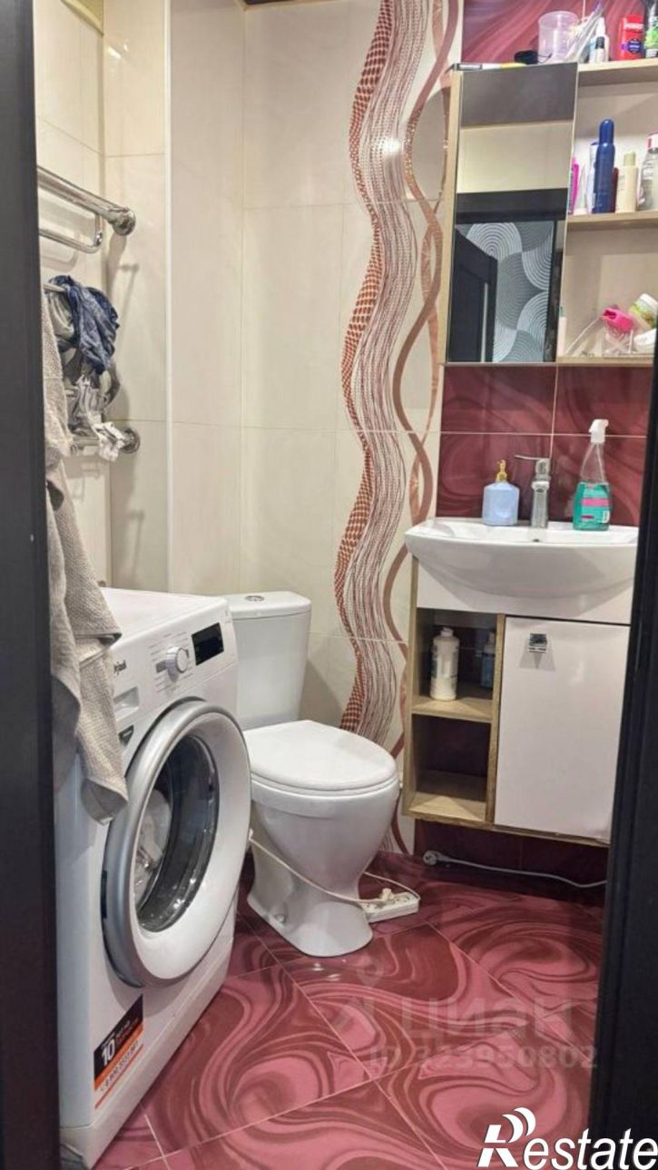 2-комн квартира Запорожская улица, 25,  д. 25