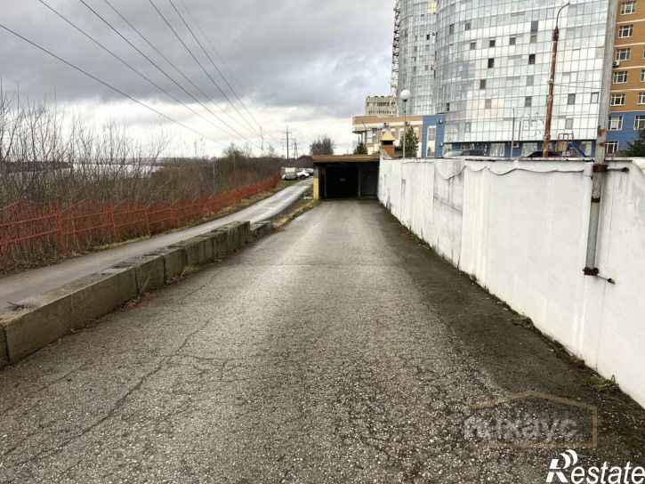 Гараж/парковка Красновишерская улица, 39,  д. 39