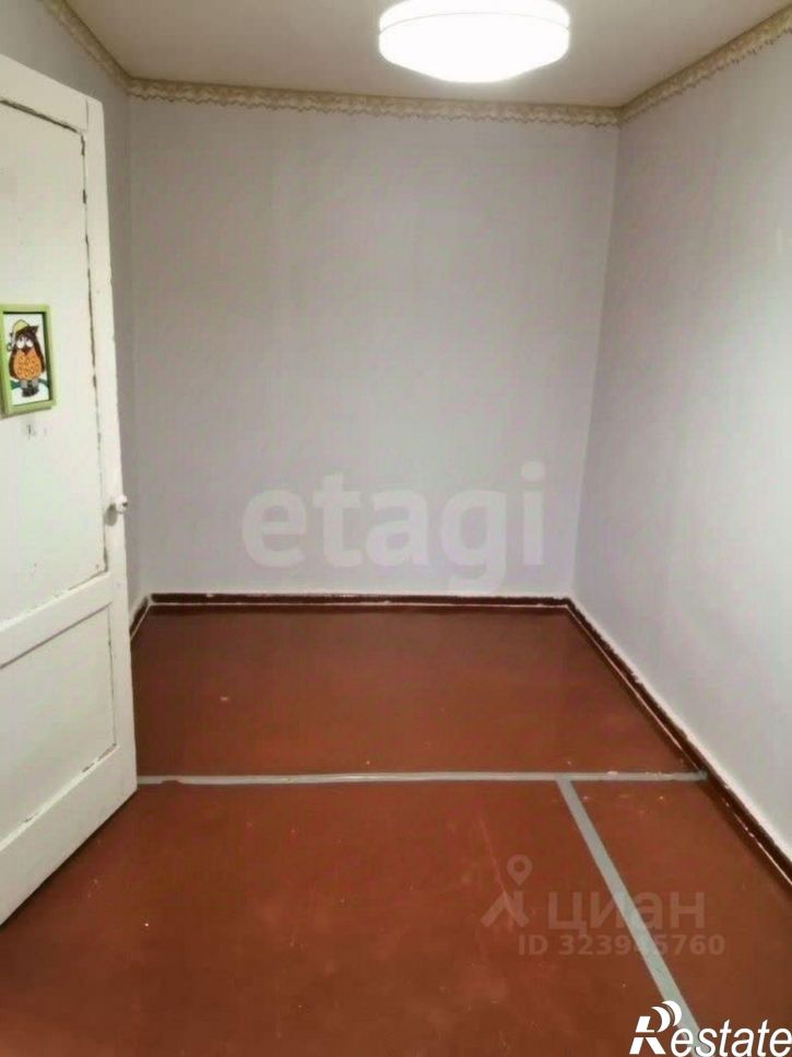 2-комн квартира ул Липатова, 8,  д. 8