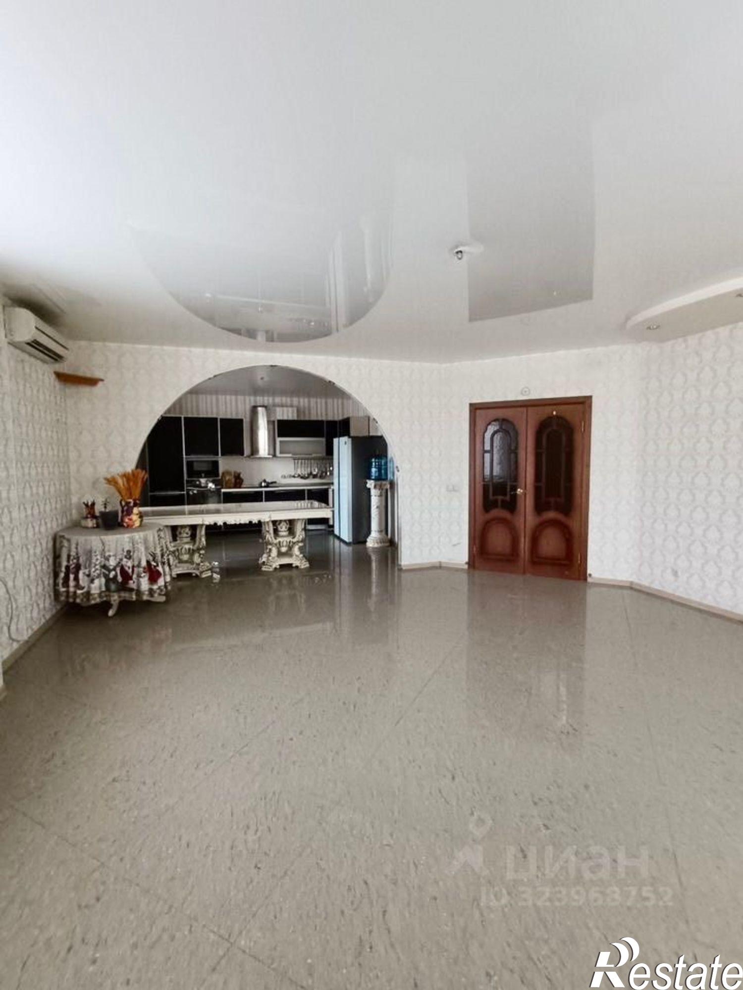 Купить квартиру за 12 350 000 рублей на улица Ивана Франко, 42